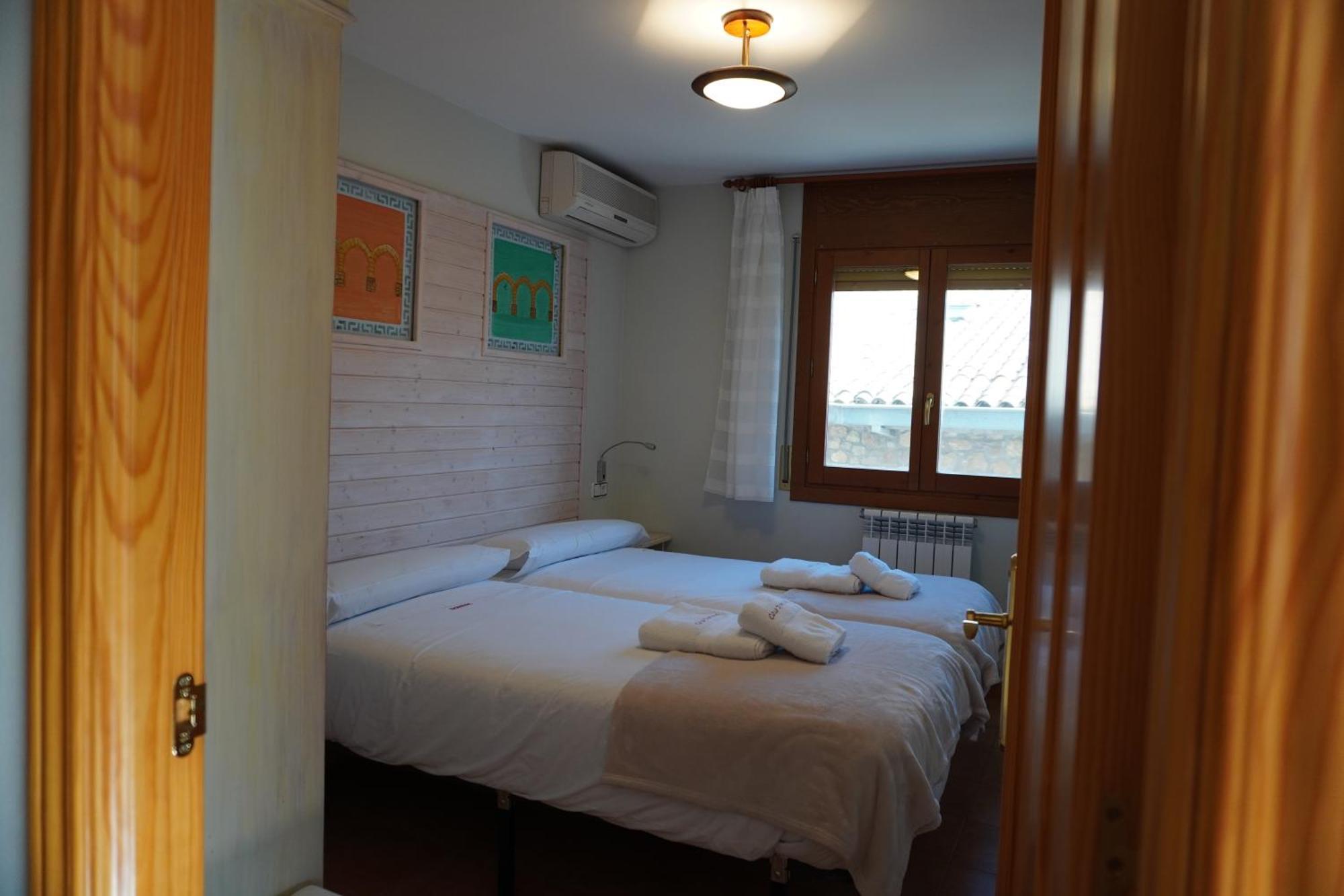 Apartamentos Casa Domenc Aren Bagian luar foto